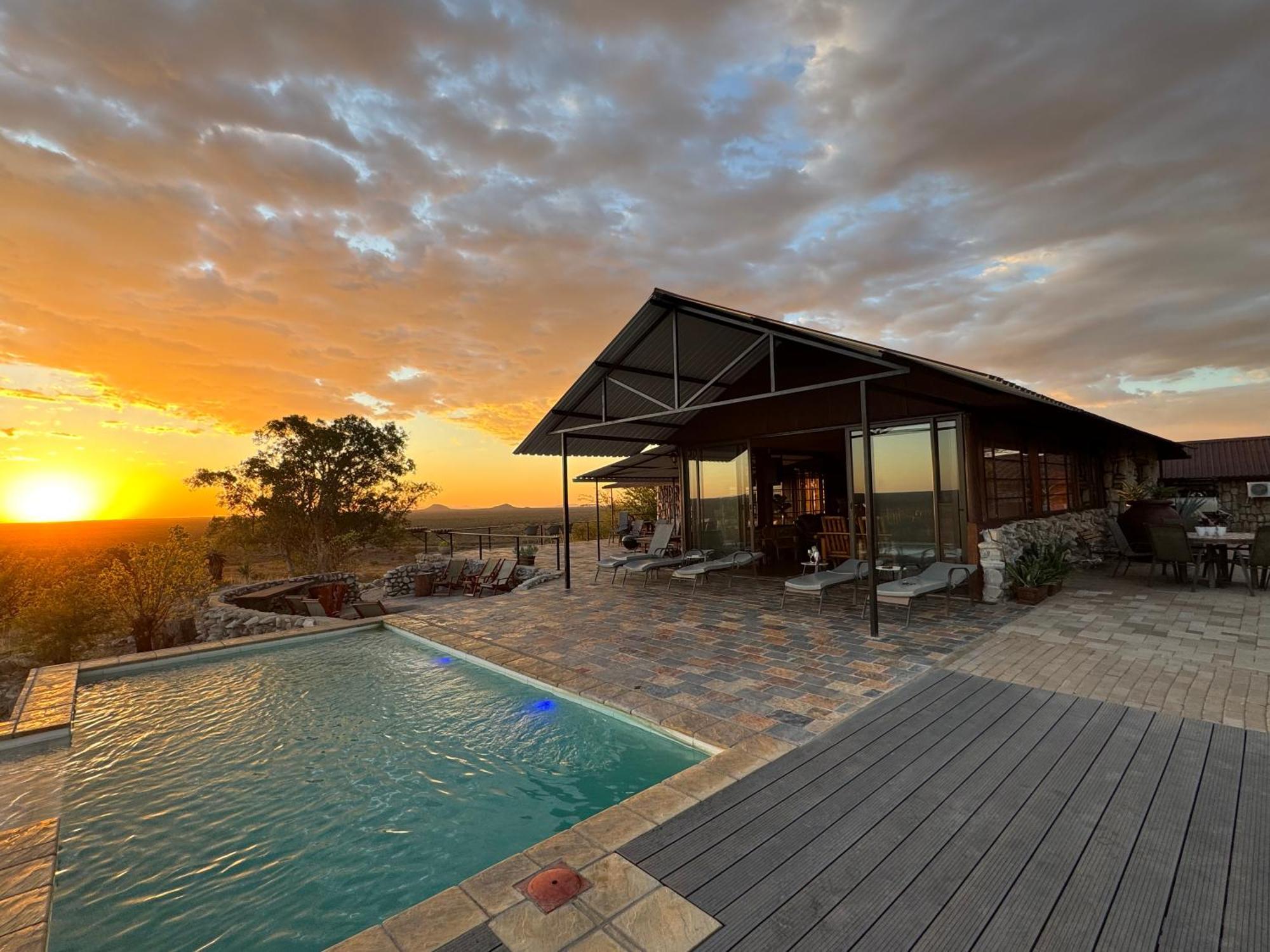 Aloegrove Safari Lodge Очиваронго Экстерьер фото